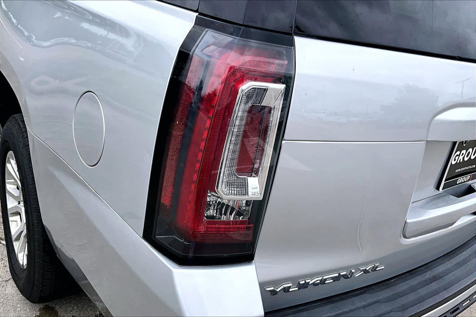 Used 2019 GMC Yukon XL SLT w/ Open Road Package AWD/4WD image 27