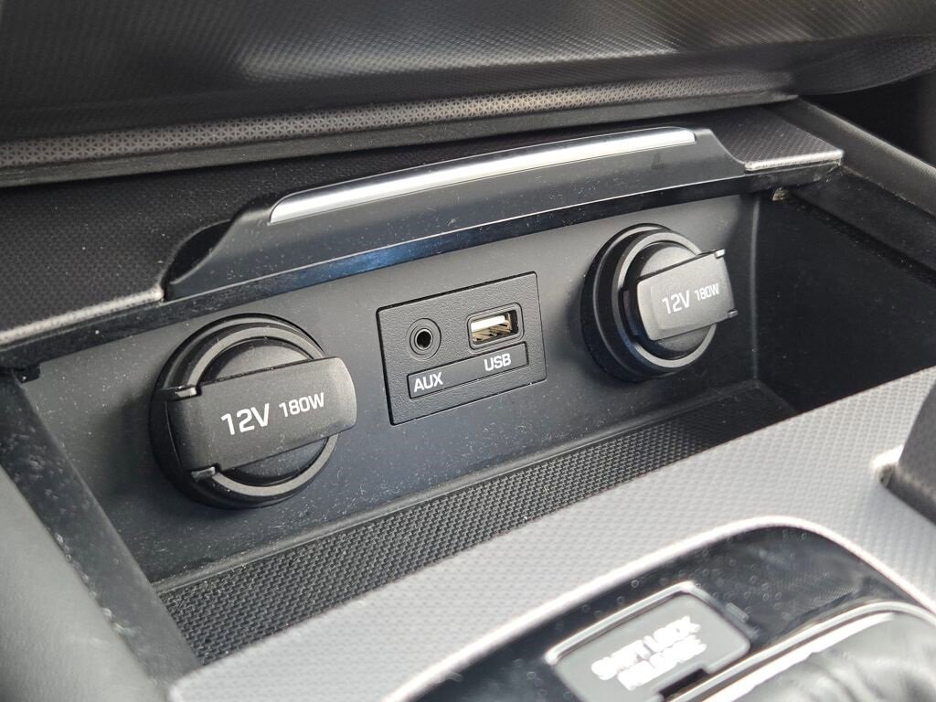 Used 2015 Hyundai Genesis 3.8 w/ Option Group 04 image 25