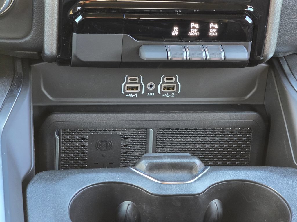 New 2026 RAM 1500 Big Horn AWD/4WD image 35