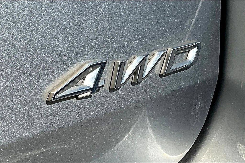 Used 2023 Ford Explorer Limited AWD/4WD image 26