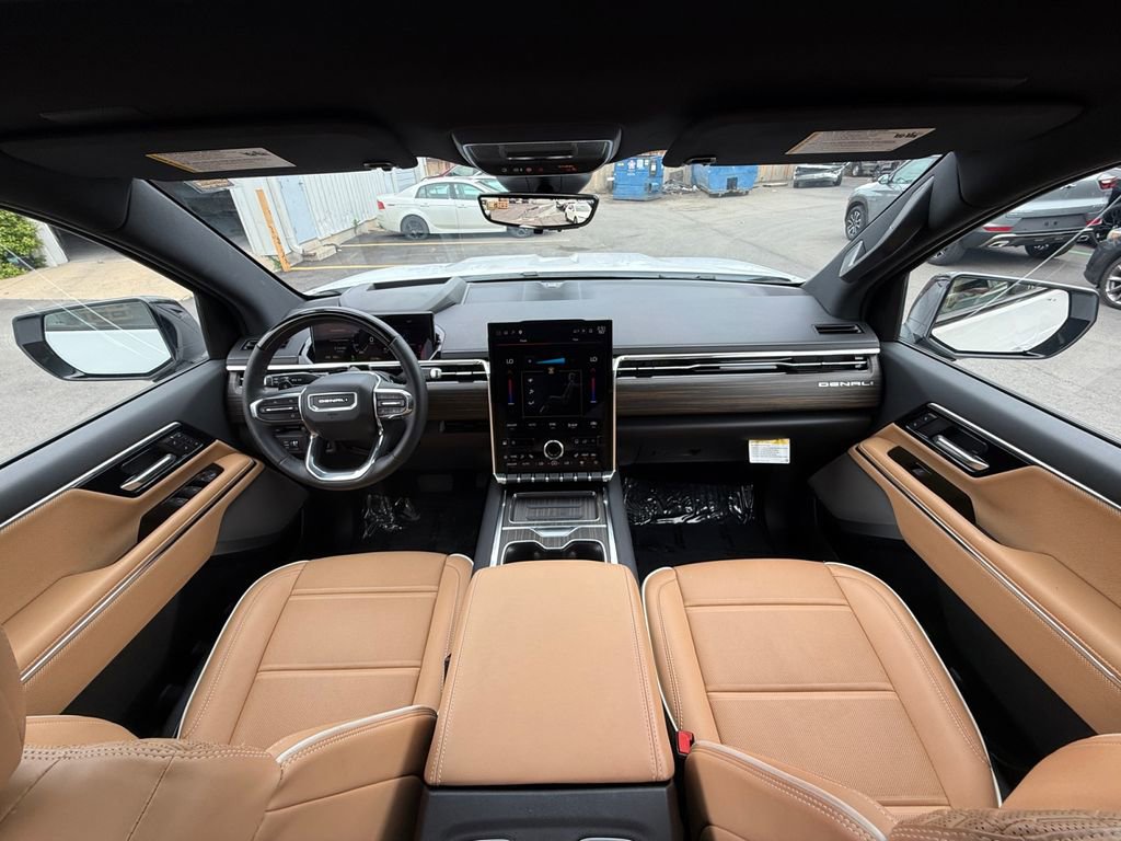 Used 2025 GMC Sierra EV Denali AWD/4WD image 23