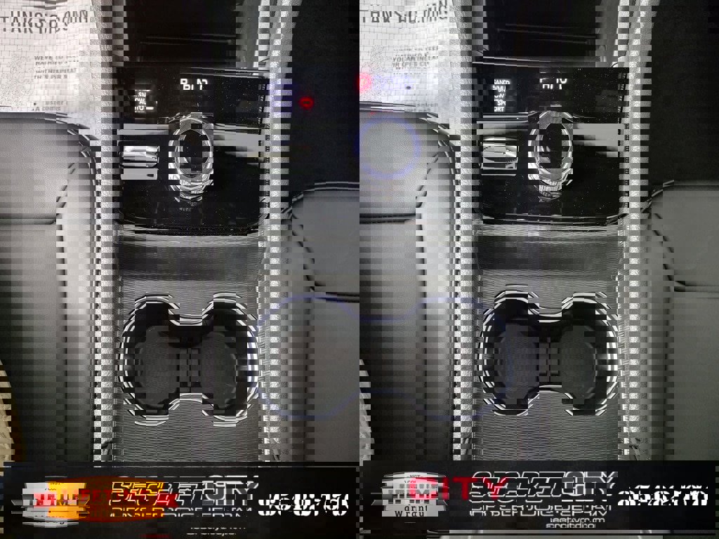 New 2025 Jeep Grand Cherokee Limited image 25