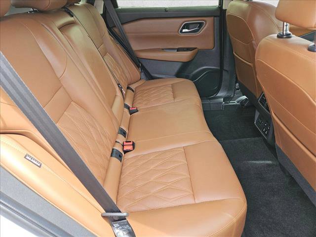 Used 2024 Nissan Rogue Platinum w/ Platinum Premium Package image 29