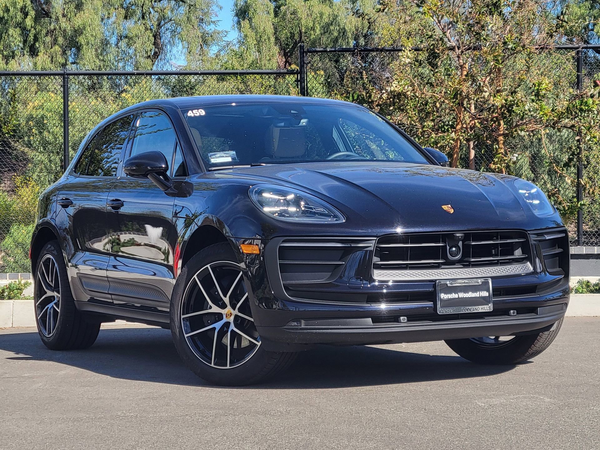 Used 2026 Porsche Macan image 9