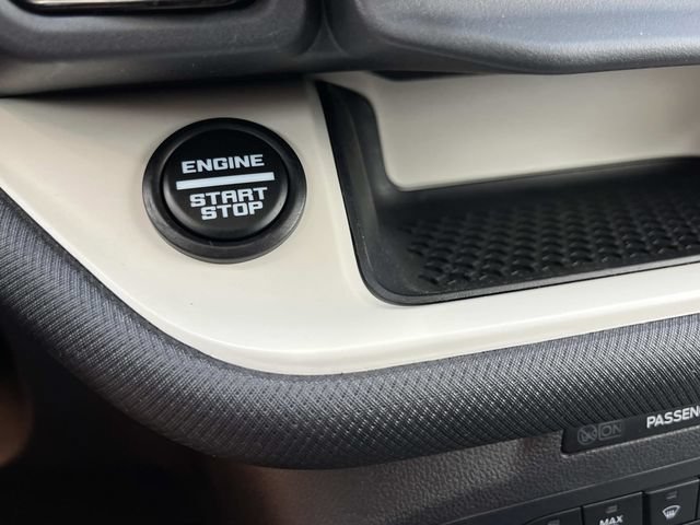 Used 2024 Ford Bronco Sport Heritage w/ Heritage Convenience Package AWD/4WD image 38
