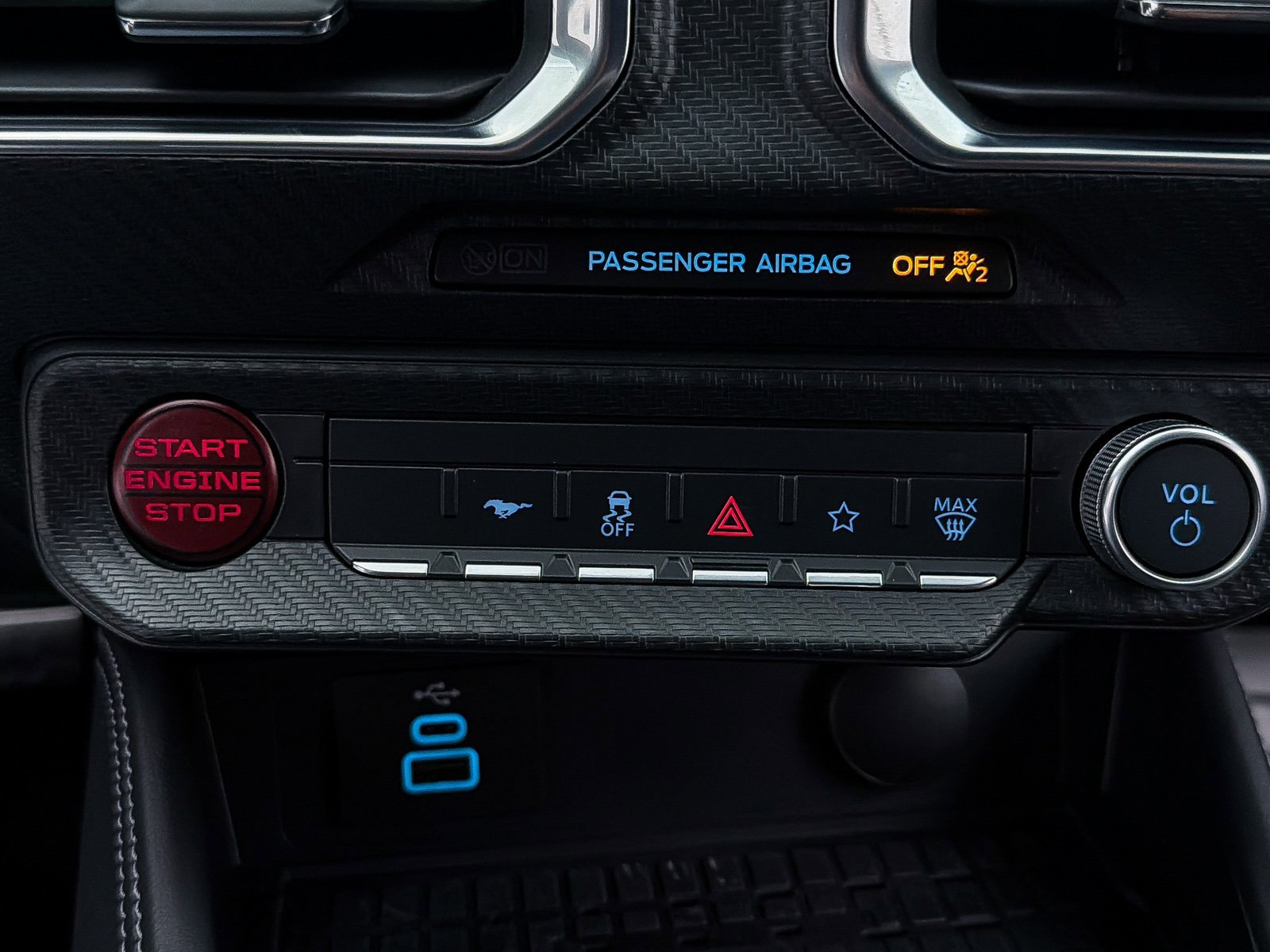 Used 2024 Ford Mustang GT Premium image 27