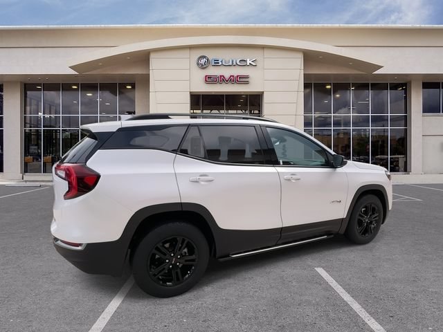 Certified 2022 GMC Terrain AT4 w/ Tech Package AWD/4WD image 15
