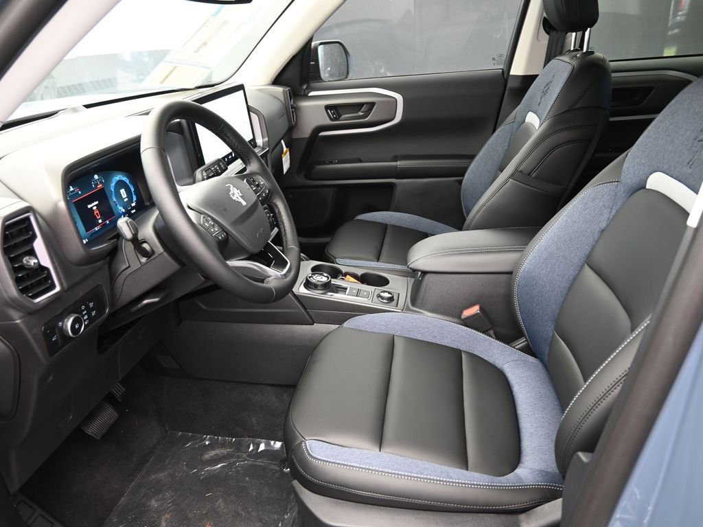 New 2025 Ford Bronco Sport Outer Banks image 15