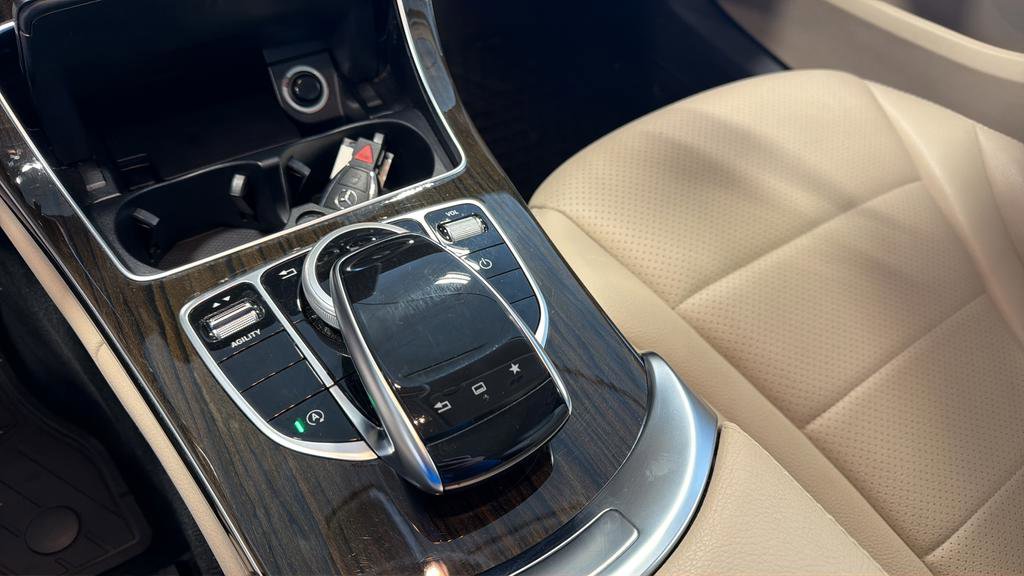 Used 2015 Mercedes-Benz C 300 C 300 image 30