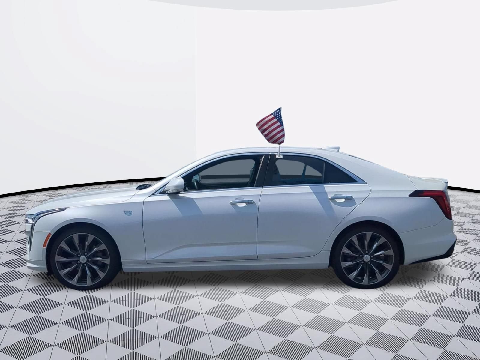 Certified 2023 Cadillac CT4 Premium Luxury w/ LPO, Exterior Accent Package AWD/4WD image 4