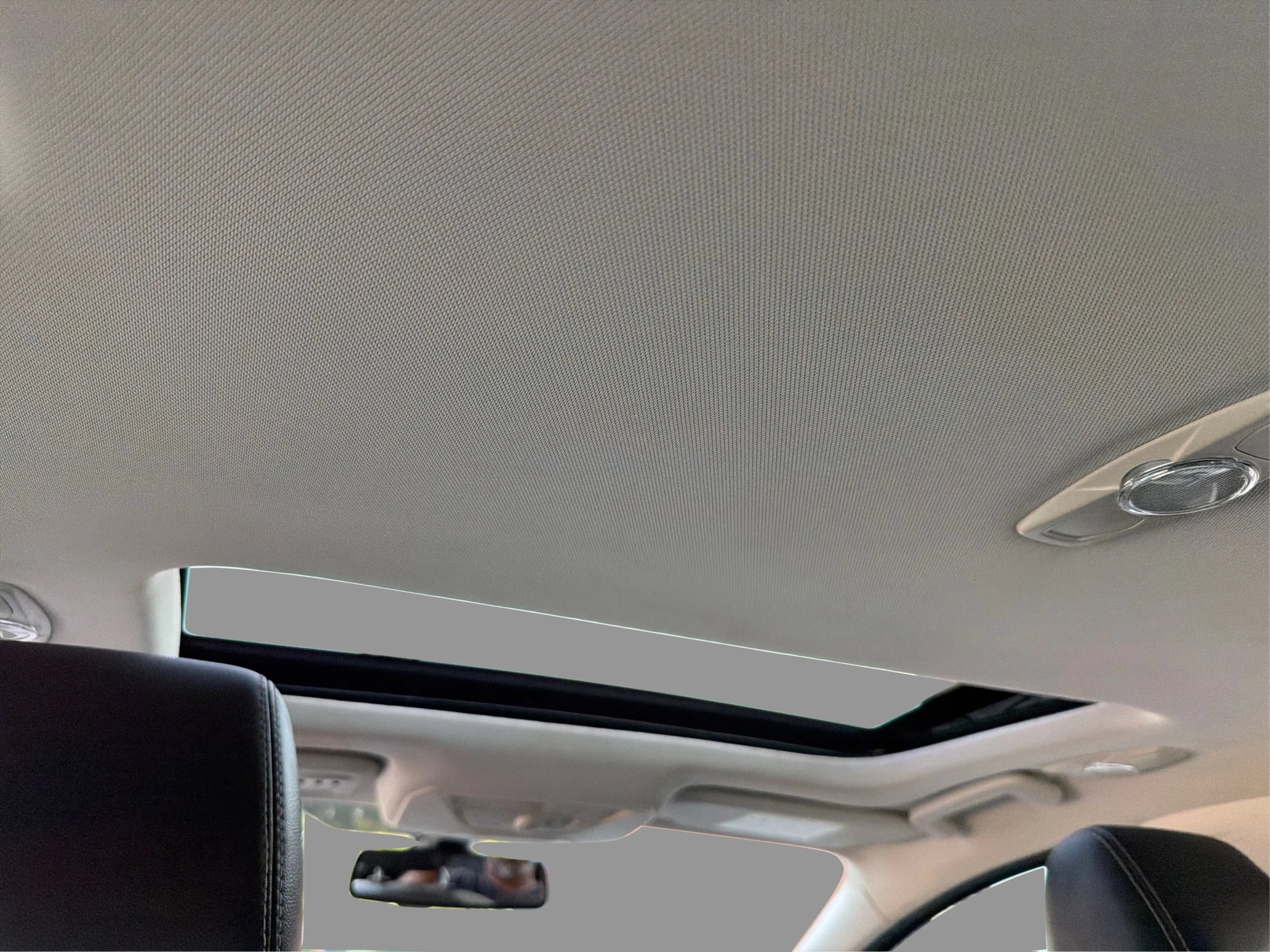 Used 2012 Ford Focus SEL FWD image 22