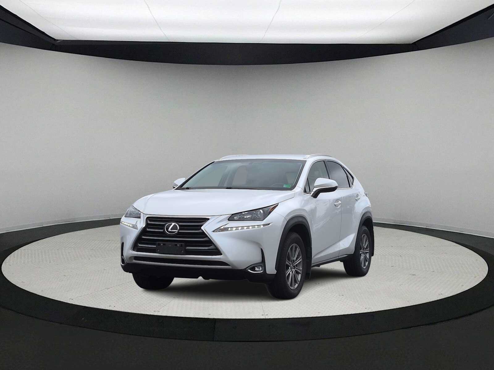 Used 2016 Lexus NX 200t FWD image 4