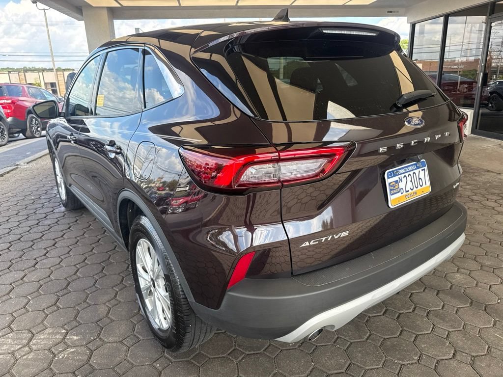 Used 2023 Ford Escape Active AWD/4WD image 8
