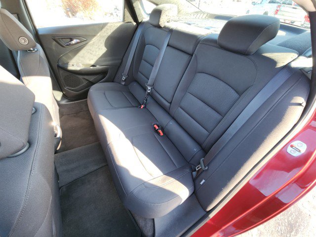 Used 2018 Chevrolet Malibu LT image 20