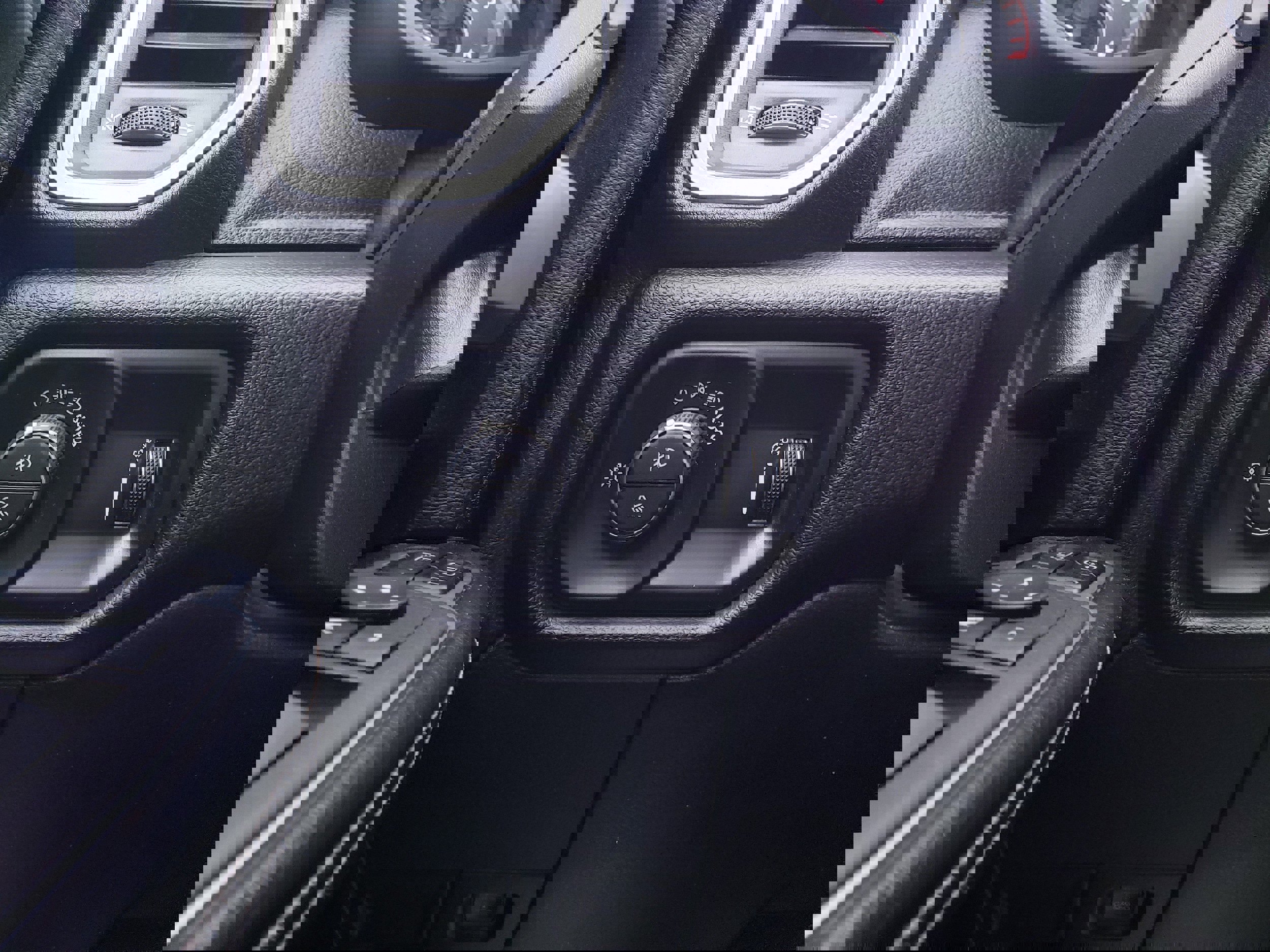 Used 2024 RAM 2500 Big Horn w/ Sport Appearance Package image 37