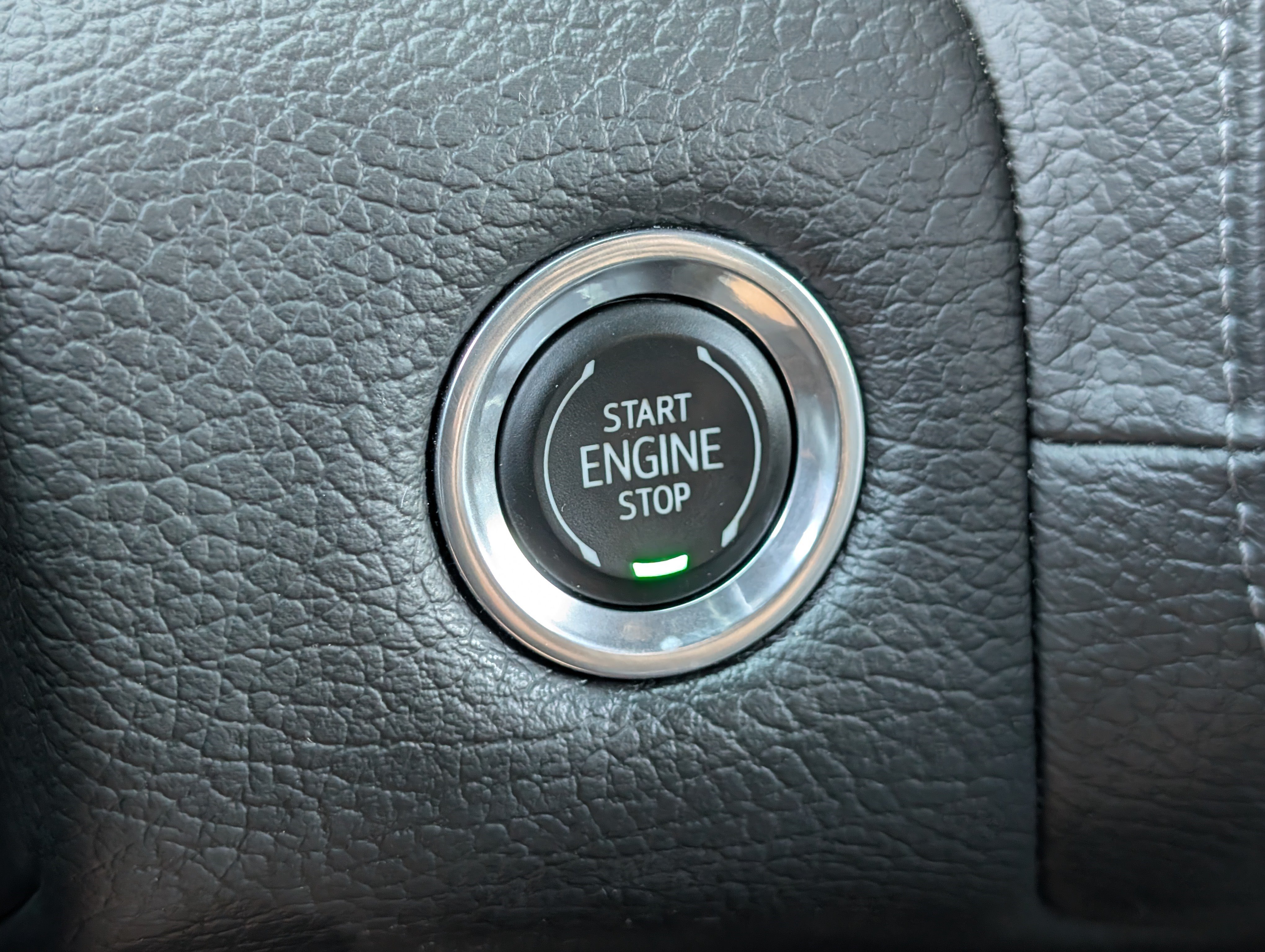 Used 2023 GMC Yukon Denali AWD/4WD image 34