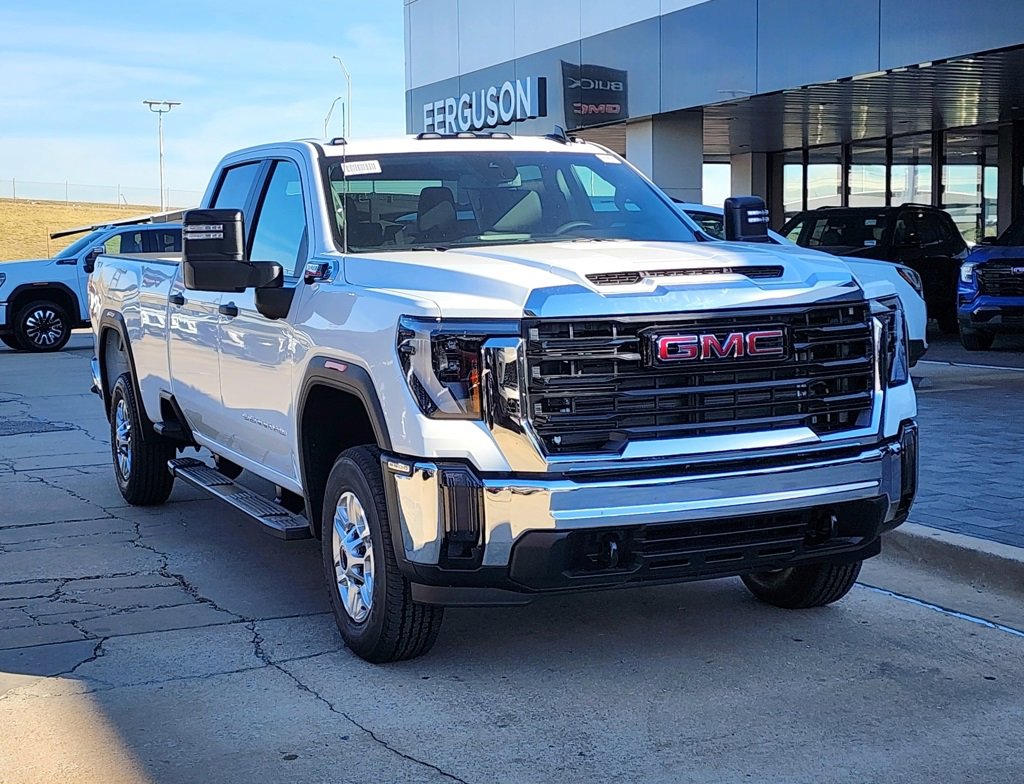 New 2026 GMC Sierra 2500 Pro w/ Convenience Package image 1