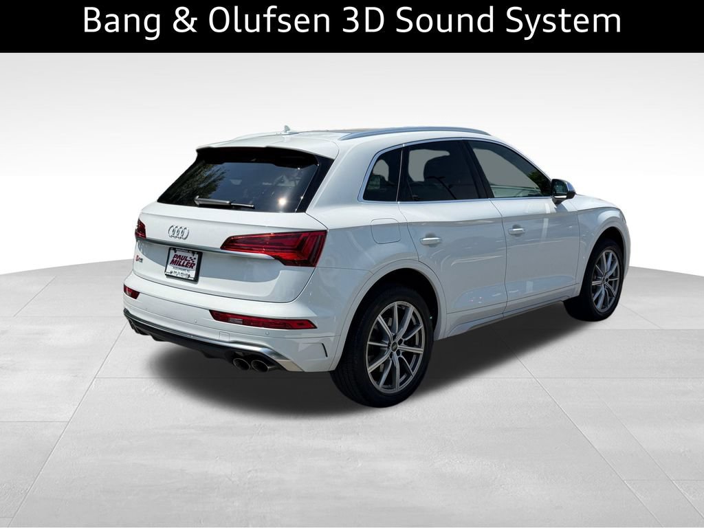 Used 2023 Audi SQ5 Premium Plus w/ Premium Plus Package AWD/4WD image 9