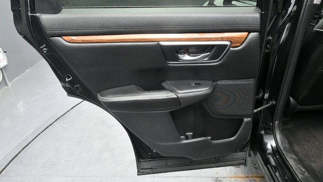 Used 2018 Honda CR-V EX image 17