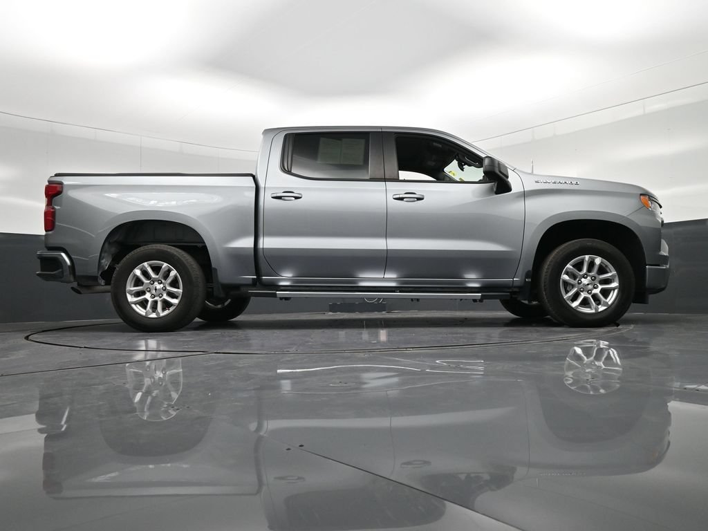 Used 2023 Chevrolet Silverado 1500 RST RWD image 32