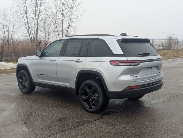 New 2025 Jeep Grand Cherokee Limited image 5