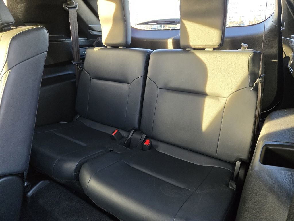 Used 2024 Mitsubishi Outlander SE image 6