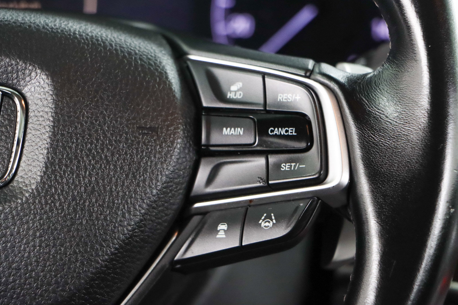 Used 2019 Honda Accord Touring image 14