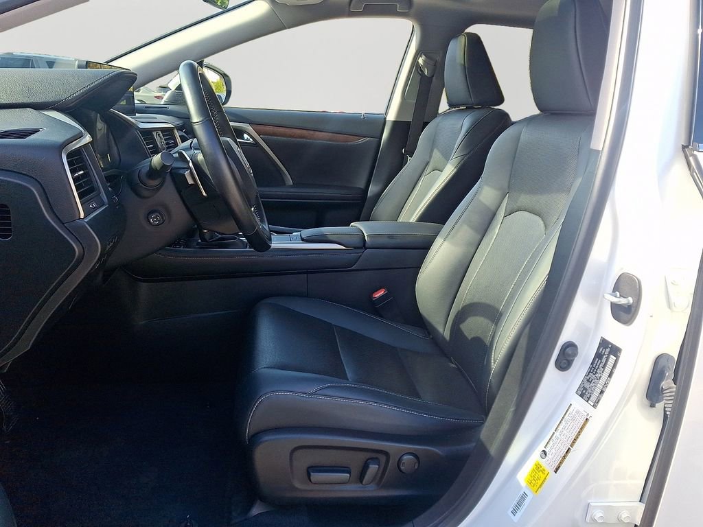 Used 2020 Lexus RX 350L Premium w/ Premium Package image 14