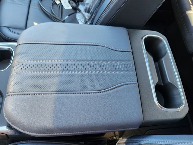 New 2026 Chevrolet Silverado 1500 High Country w/ Technology Package image 16