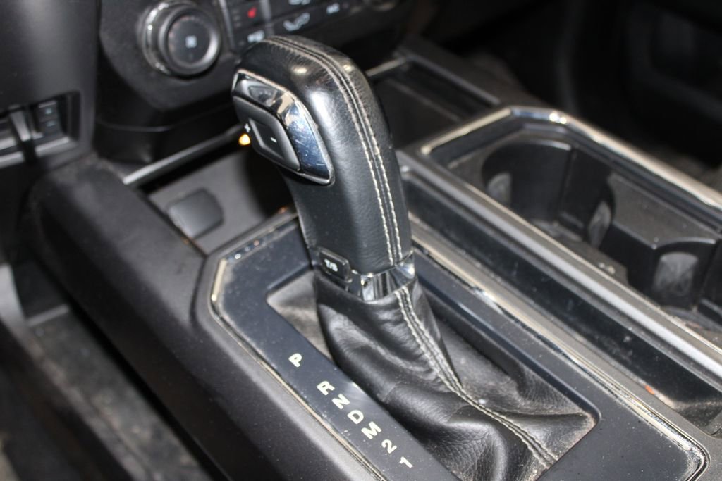 Used 2015 Ford F150 XLT w/ Equipment Group 302A Luxury image 30