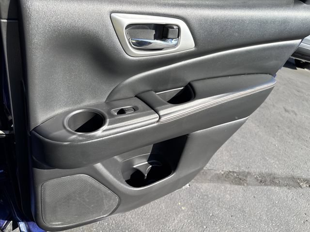 Used 2019 Nissan Pathfinder SV w/ Rock Creek Edition AWD/4WD image 29