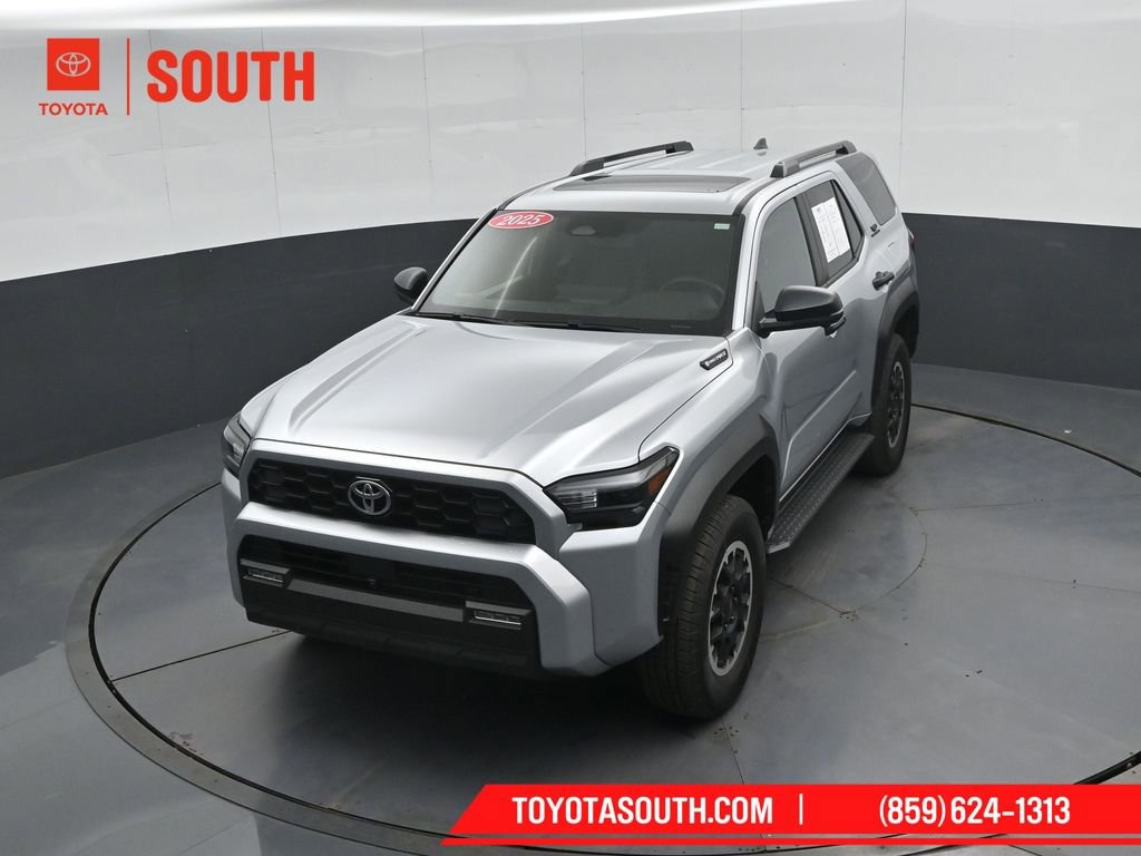 Used 2025 Toyota 4Runner TRD Off-Road Premium AWD/4WD image 53