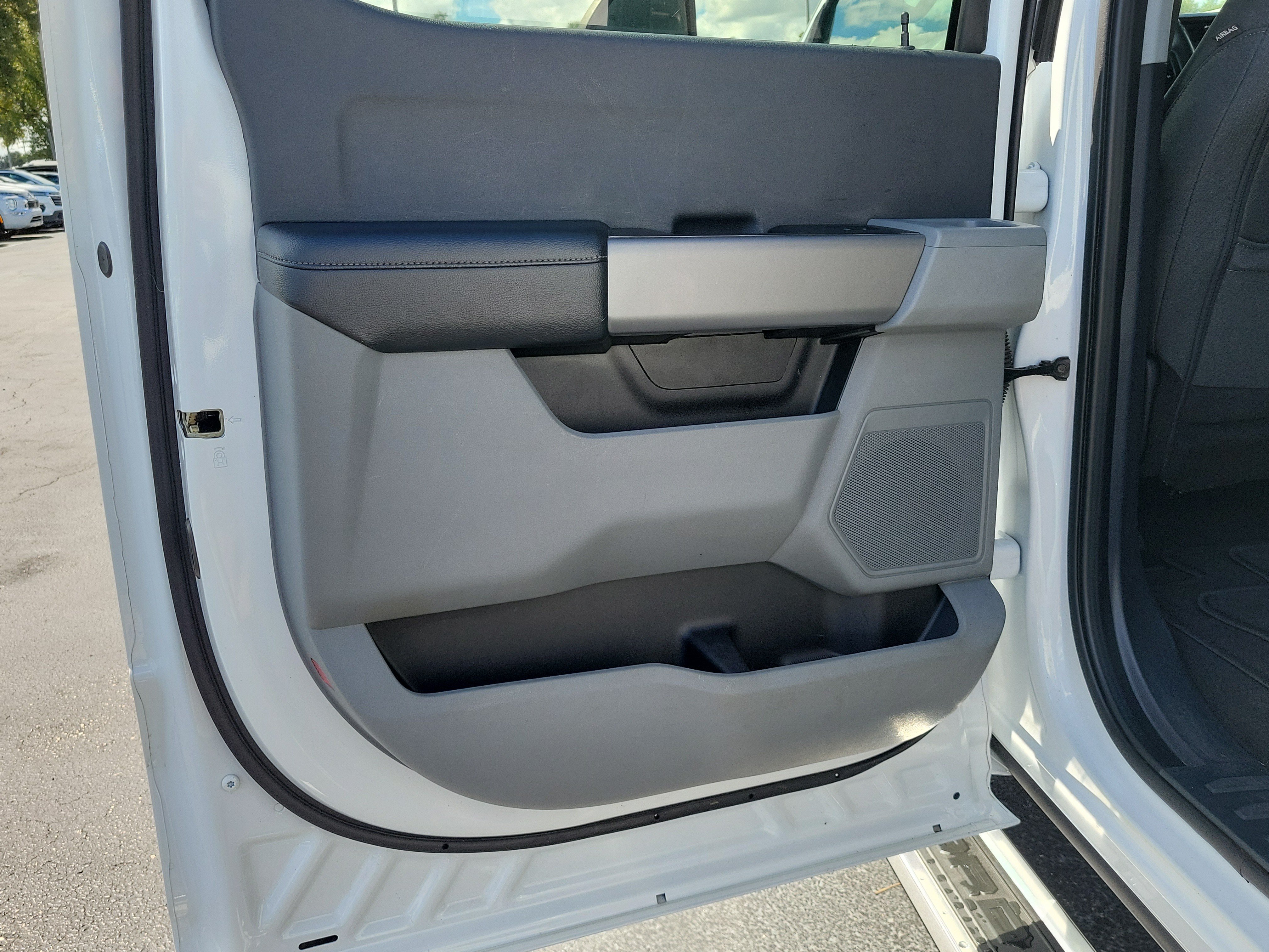 Certified 2024 Ford F350 XLT AWD/4WD image 10