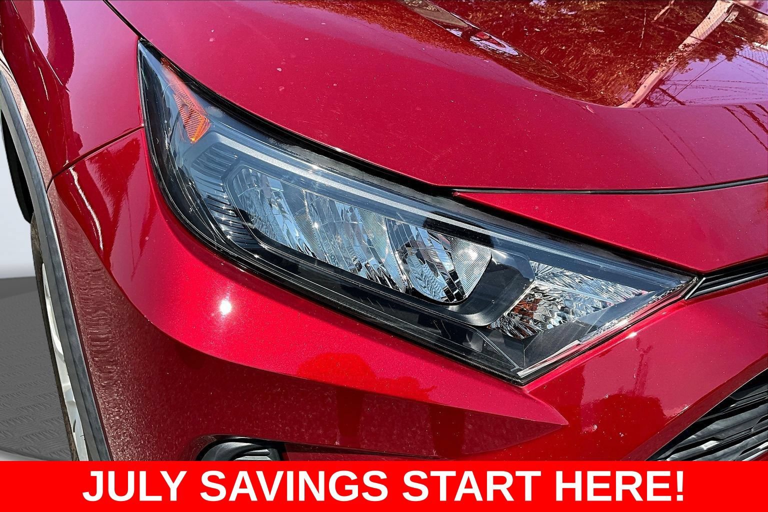 Used 2020 Toyota RAV4 LE FWD image 33