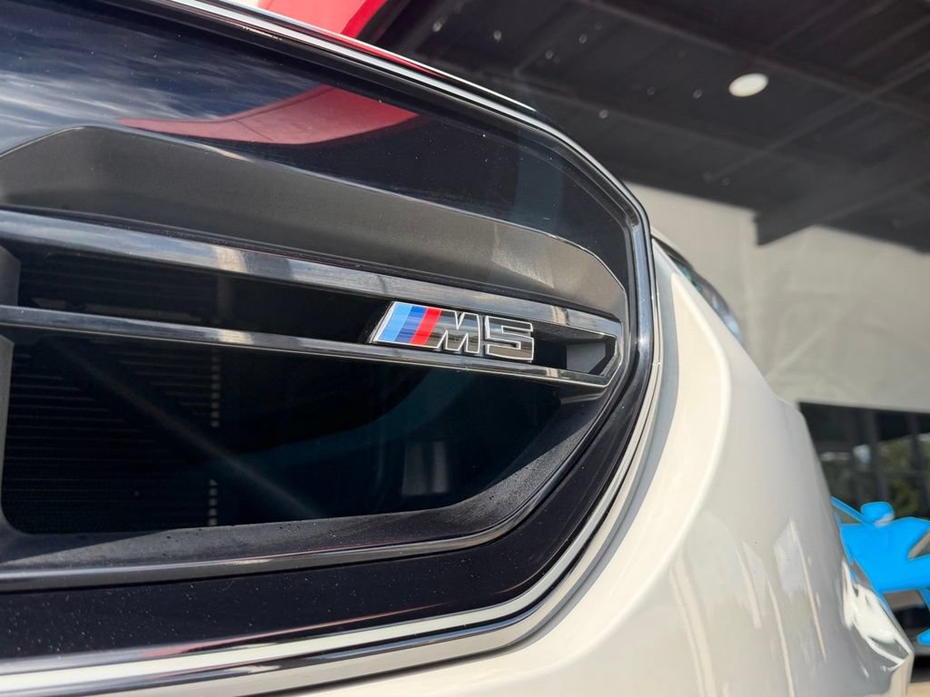 Used 2026 BMW M5 w/ Executive Package AWD/4WD image 5