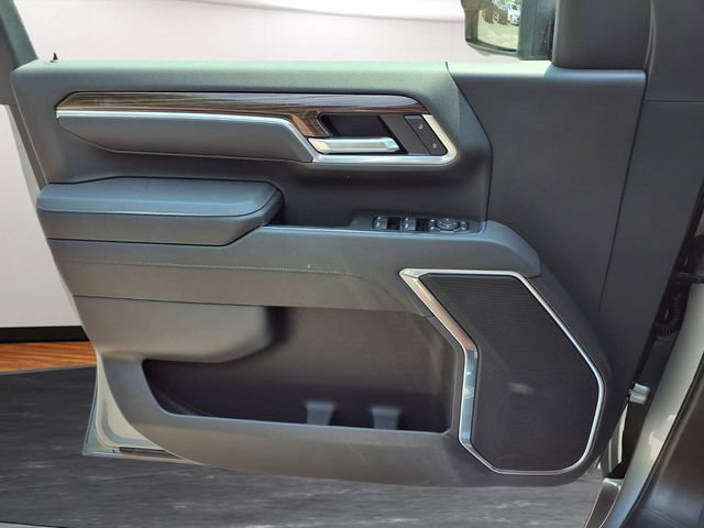 New 2026 Chevrolet Silverado 2500 LT w/ All Star Edition AWD/4WD image 14