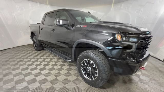 Used 2022 Chevrolet Silverado 1500 ZR2 w/ Technology Package AWD/4WD image 13