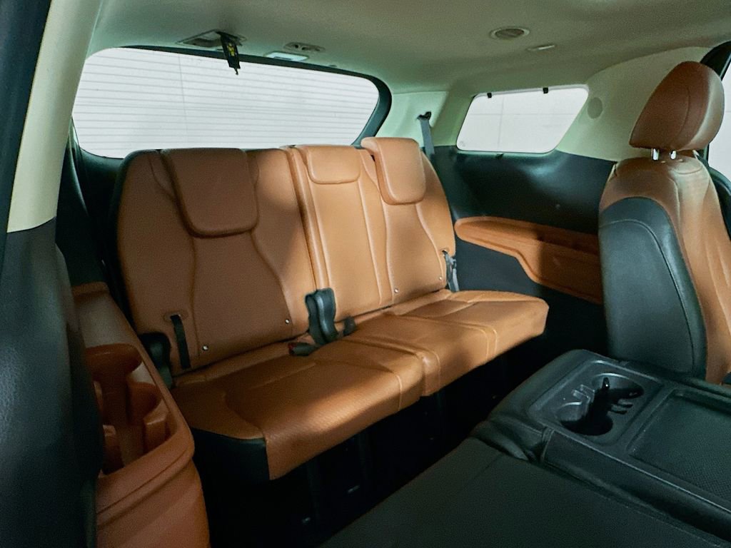 Used 2023 Kia Carnival SX Prestige image 26