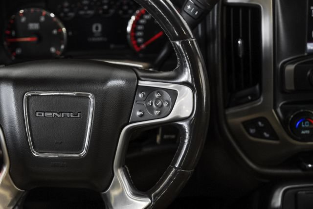 Used 2015 GMC Sierra 2500 Denali w/ Duramax Plus Package AWD/4WD image 20