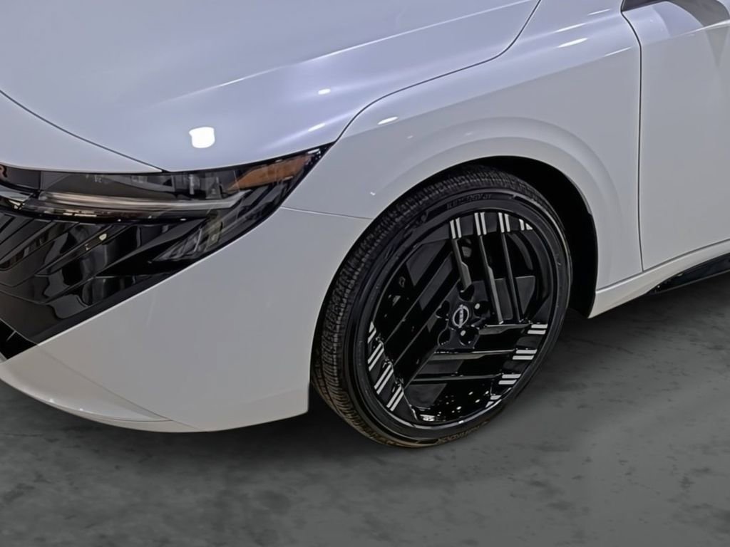 New 2026 Nissan Sentra SR w/ SR All Weather Package FWD image 7