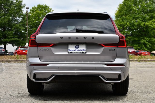 New 2026 Volvo XC60 B5 Plus w/ Climate Package AWD/4WD image 5