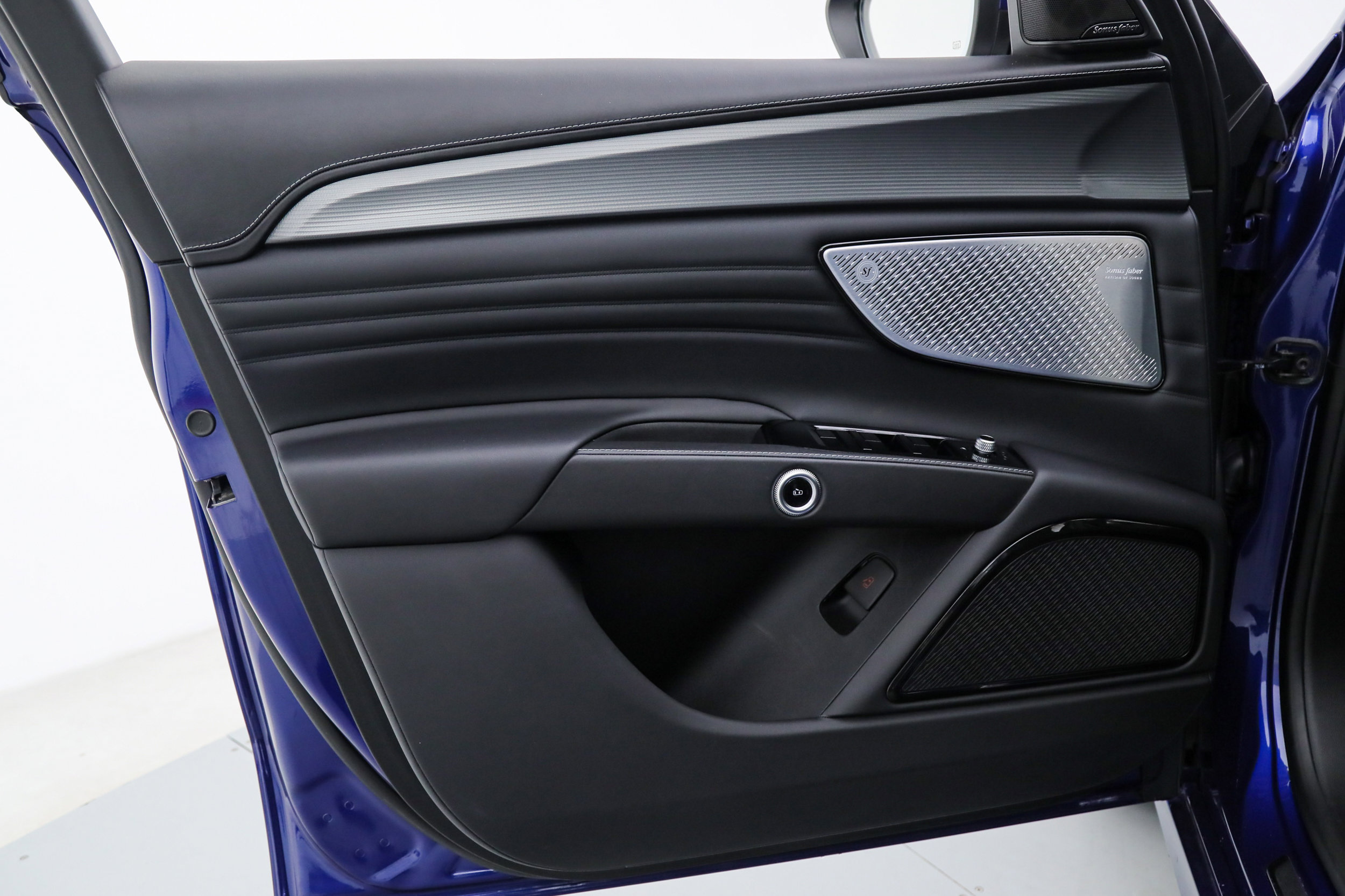 Certified 2023 Maserati Grecale Modena AWD/4WD image 15