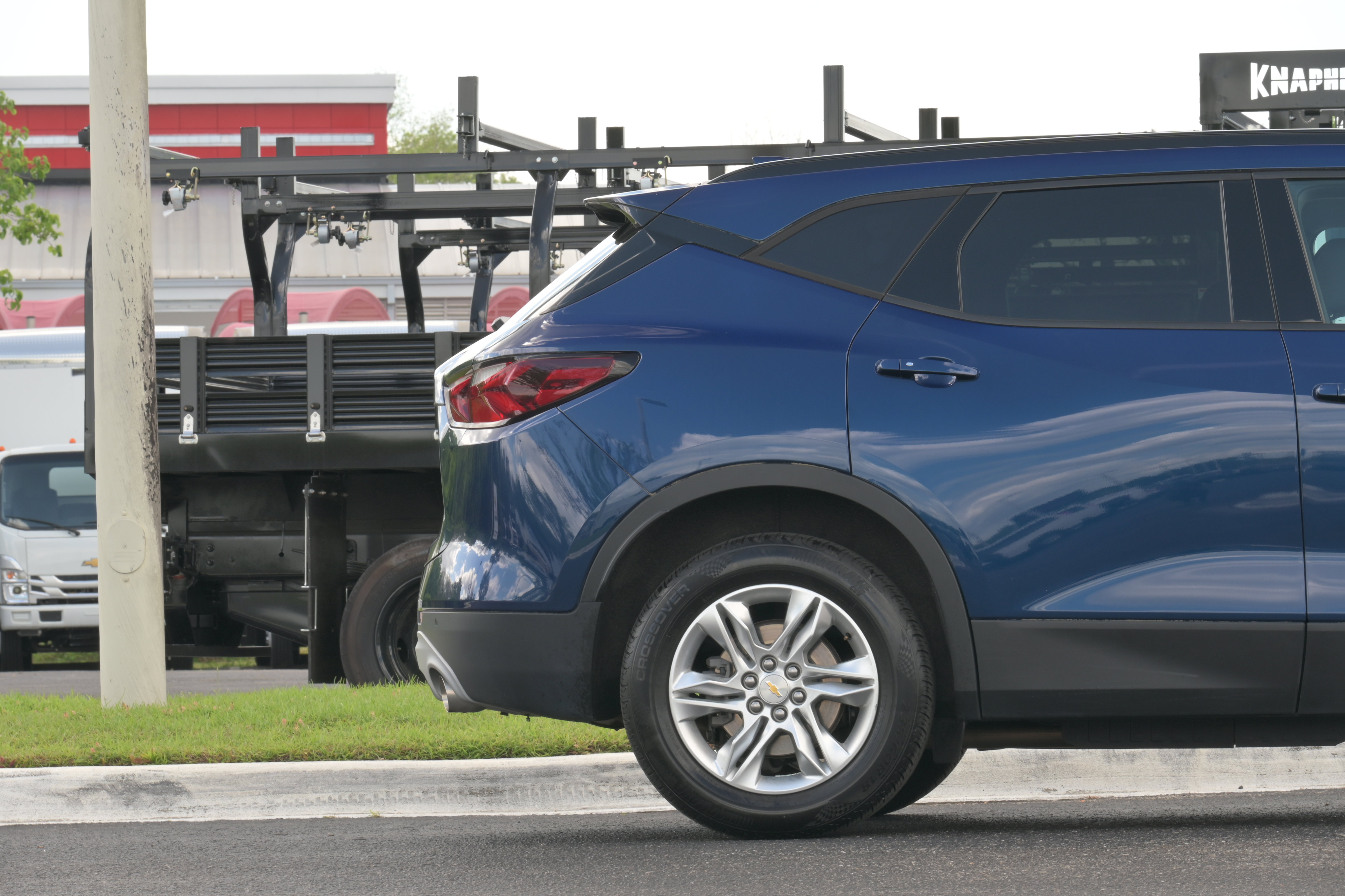 Used 2022 Chevrolet Blazer LT w/ Sound & Technology Package AWD/4WD image 5