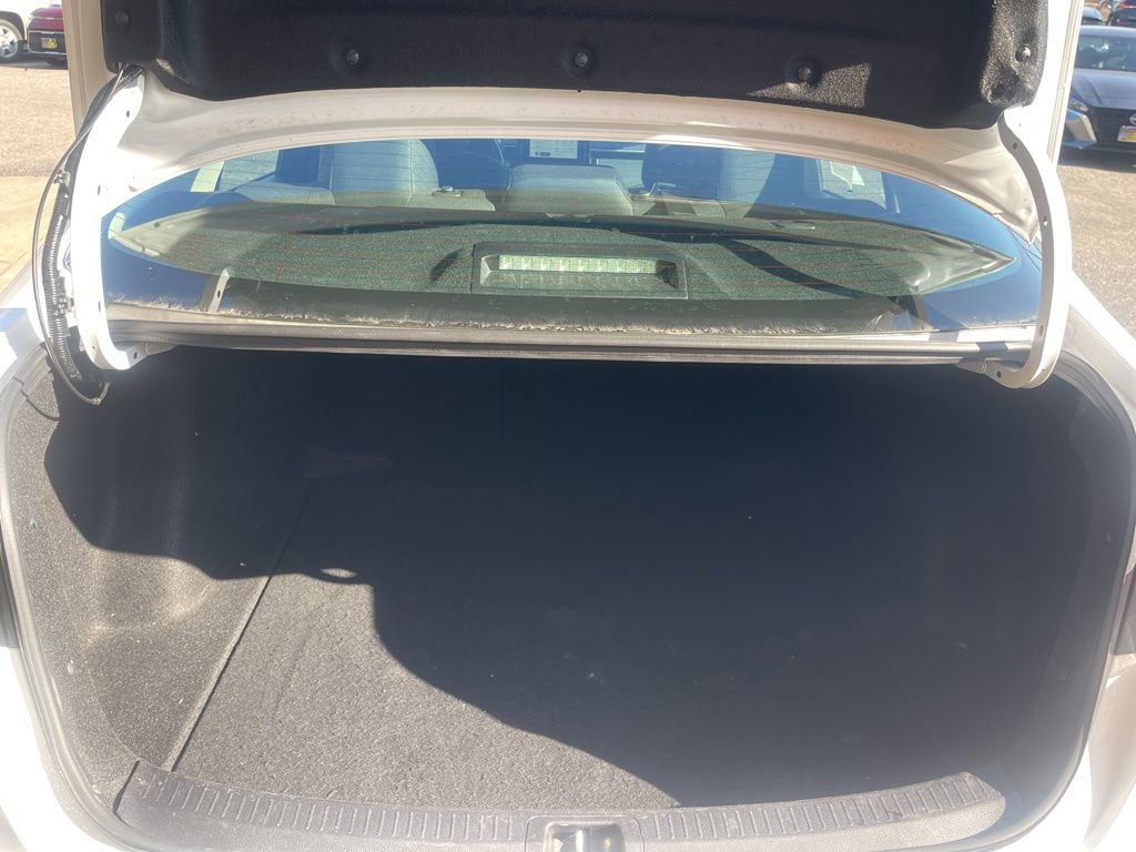 Used 2024 Toyota Corolla LE image 16