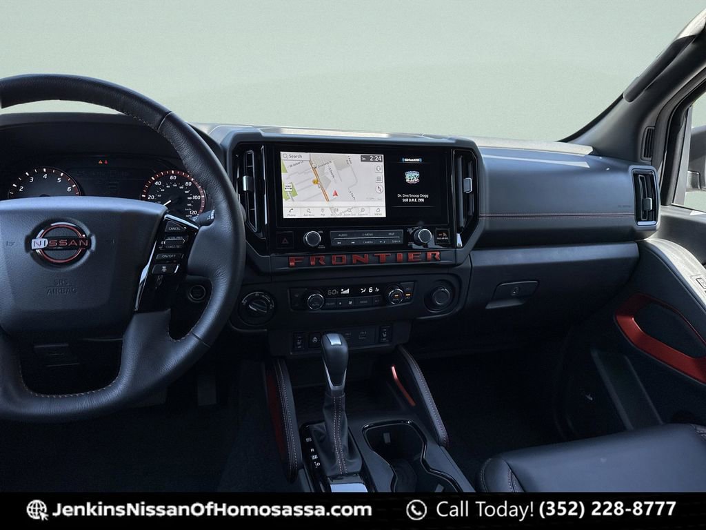 Used 2025 Nissan Frontier PRO-4X w/ Pro Premium Package image 27