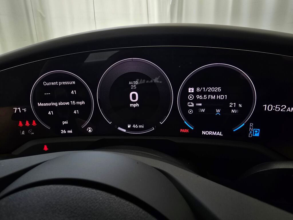 New 2025 Porsche Taycan image 28