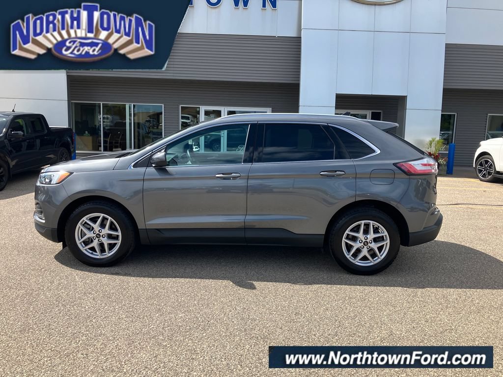 Used 2024 Ford Edge SEL w/ Convenience Package
