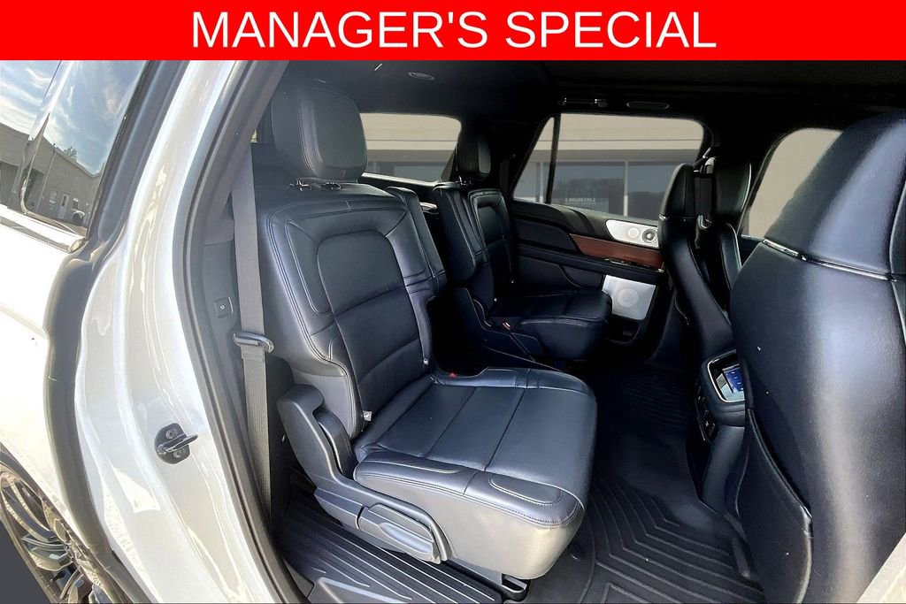 Used 2024 Lincoln Navigator L Reserve AWD/4WD image 27