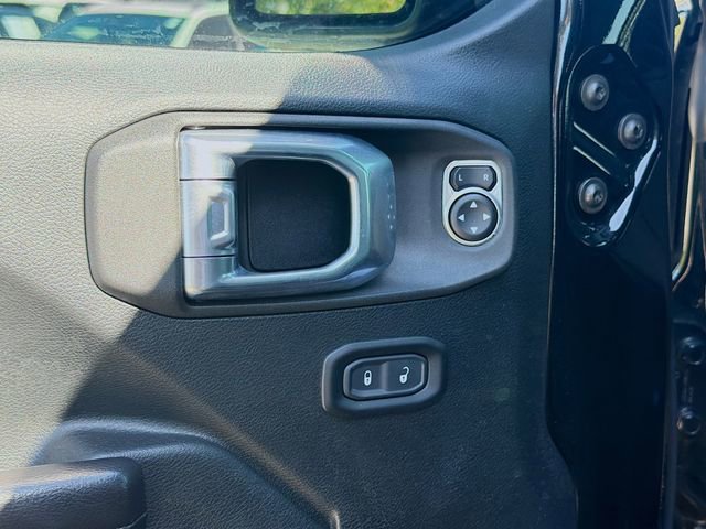 Used 2021 Jeep Wrangler Unlimited Rubicon image 22