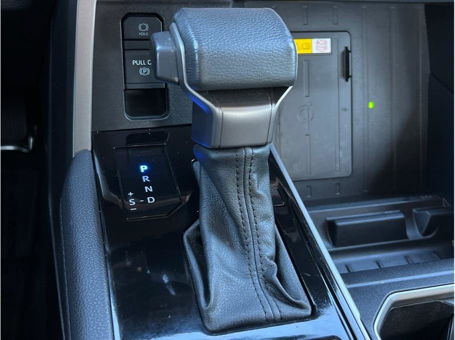 Used 2022 Toyota Tundra Limited image 17